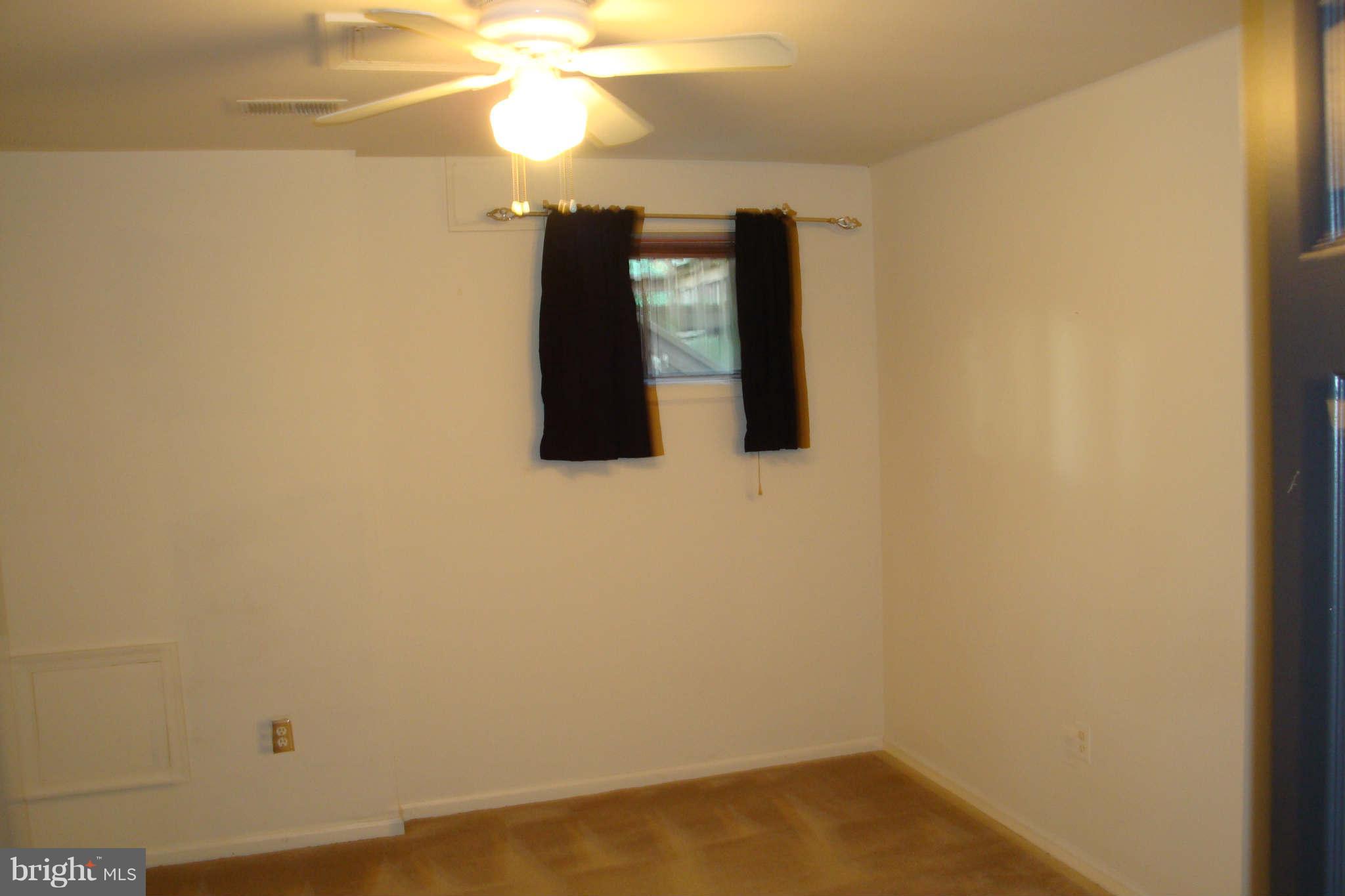 10529 Patuxent Ridge Way Laurel, MD 20723 - Photo 26 of 30 Bedroom