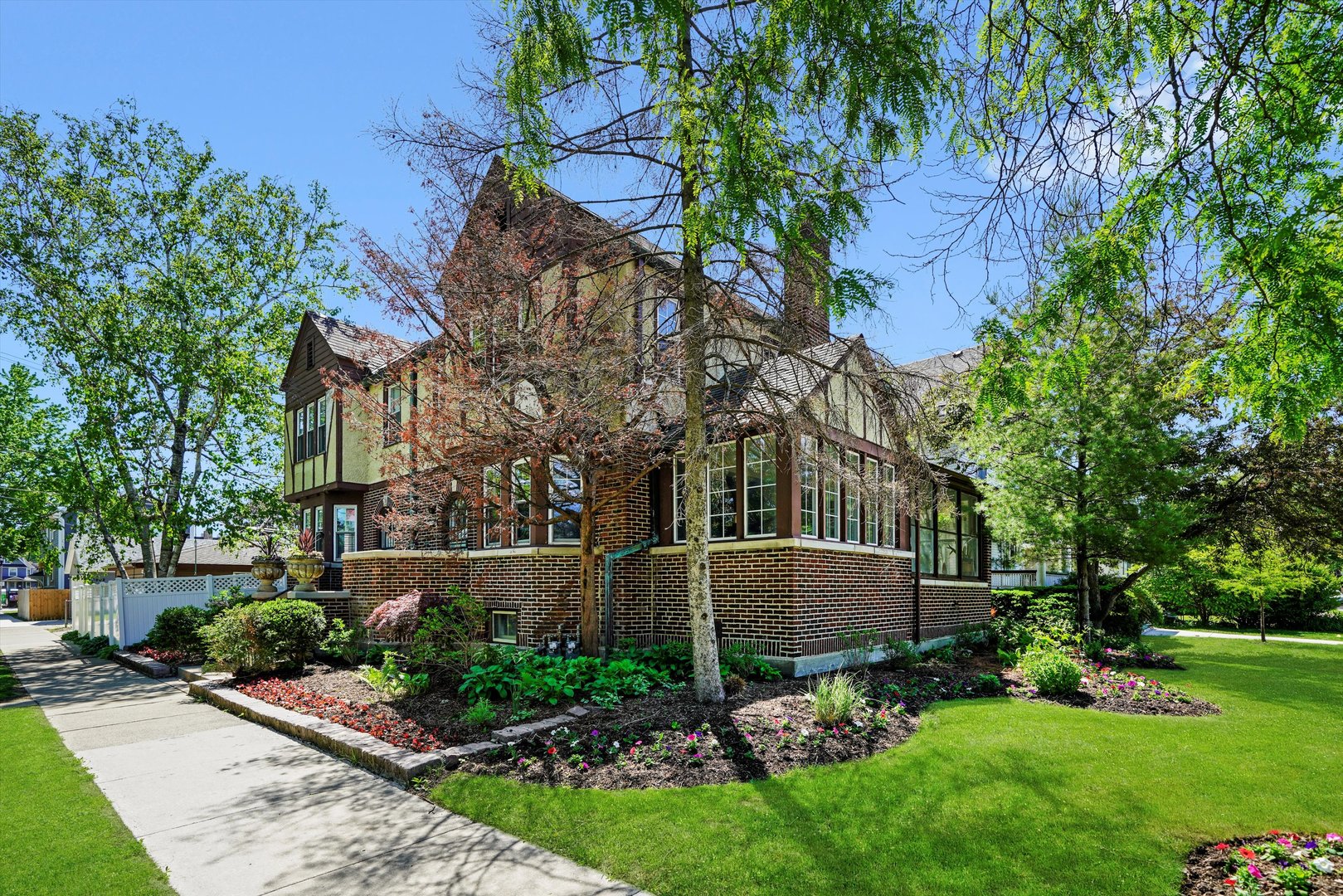 6948 35th Street Berwyn, IL 60402 - Photo 4 of 12