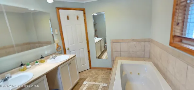 $299,777 | 28 Sutton Hollow Road, Windham, NY 12496