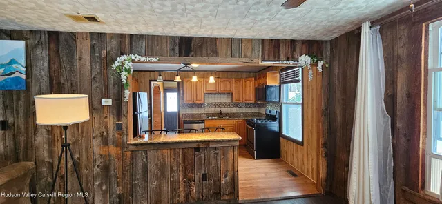 $299,777 | 28 Sutton Hollow Road, Windham, NY 12496