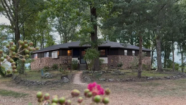 $369,000 | 2864 Highway 407, Kilmichael, MS 39747