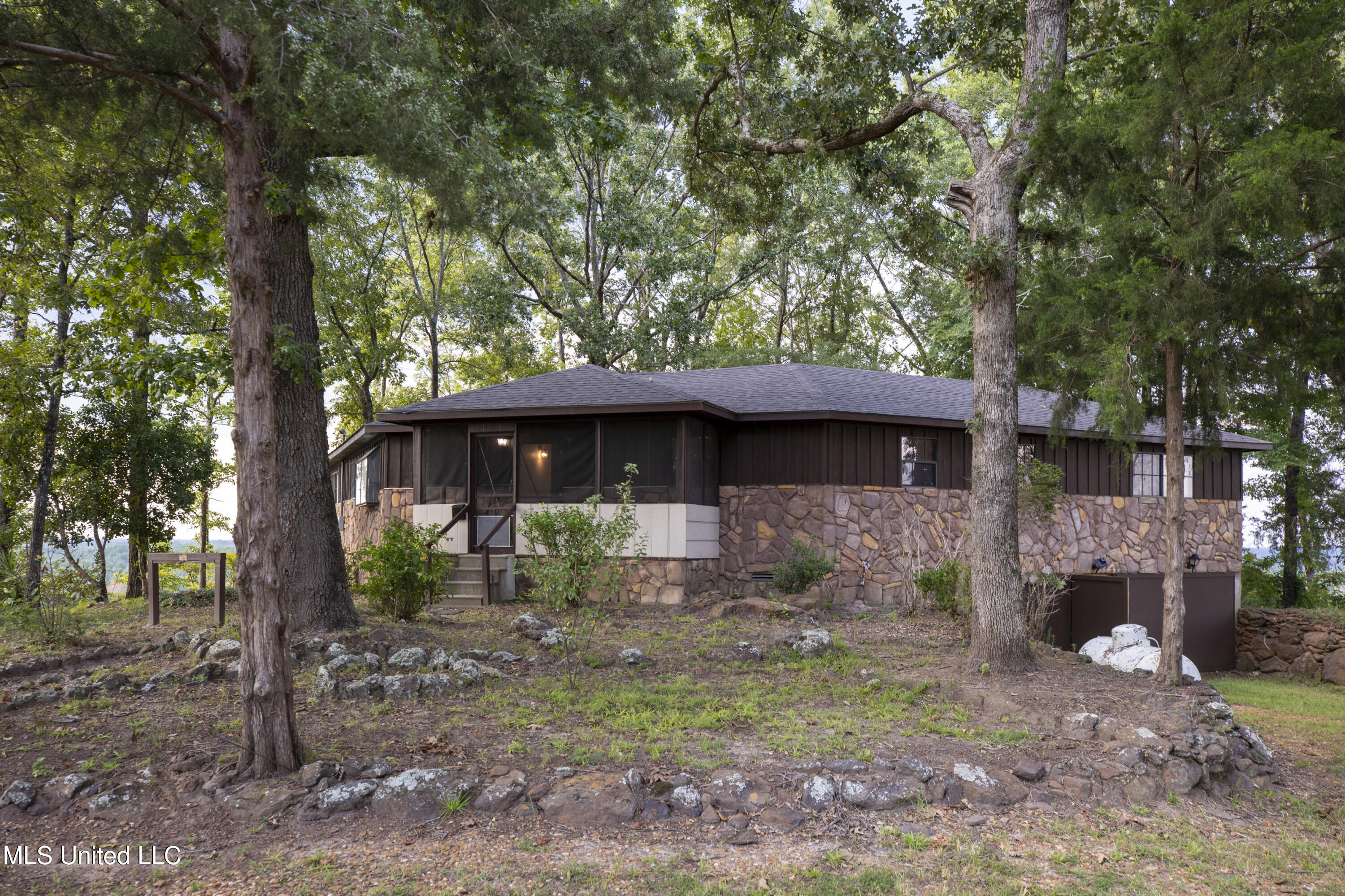 2864 Highway 407 Kilmichael, MS 39747 - Photo 2 of 40 2864Hwy407_5270_Original