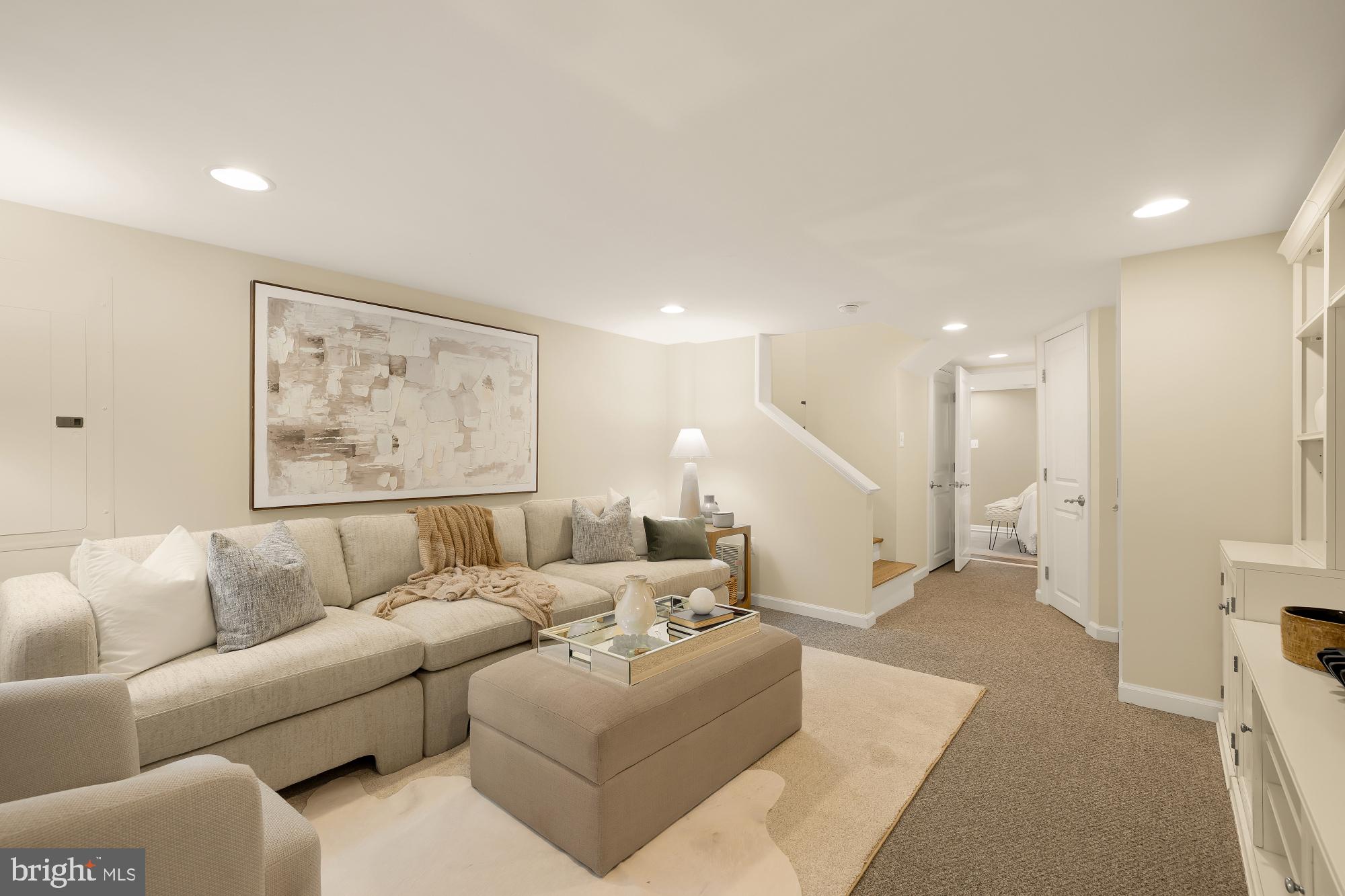 647 A Street Southeast Washington, DC 20003 - Photo 33 of 41