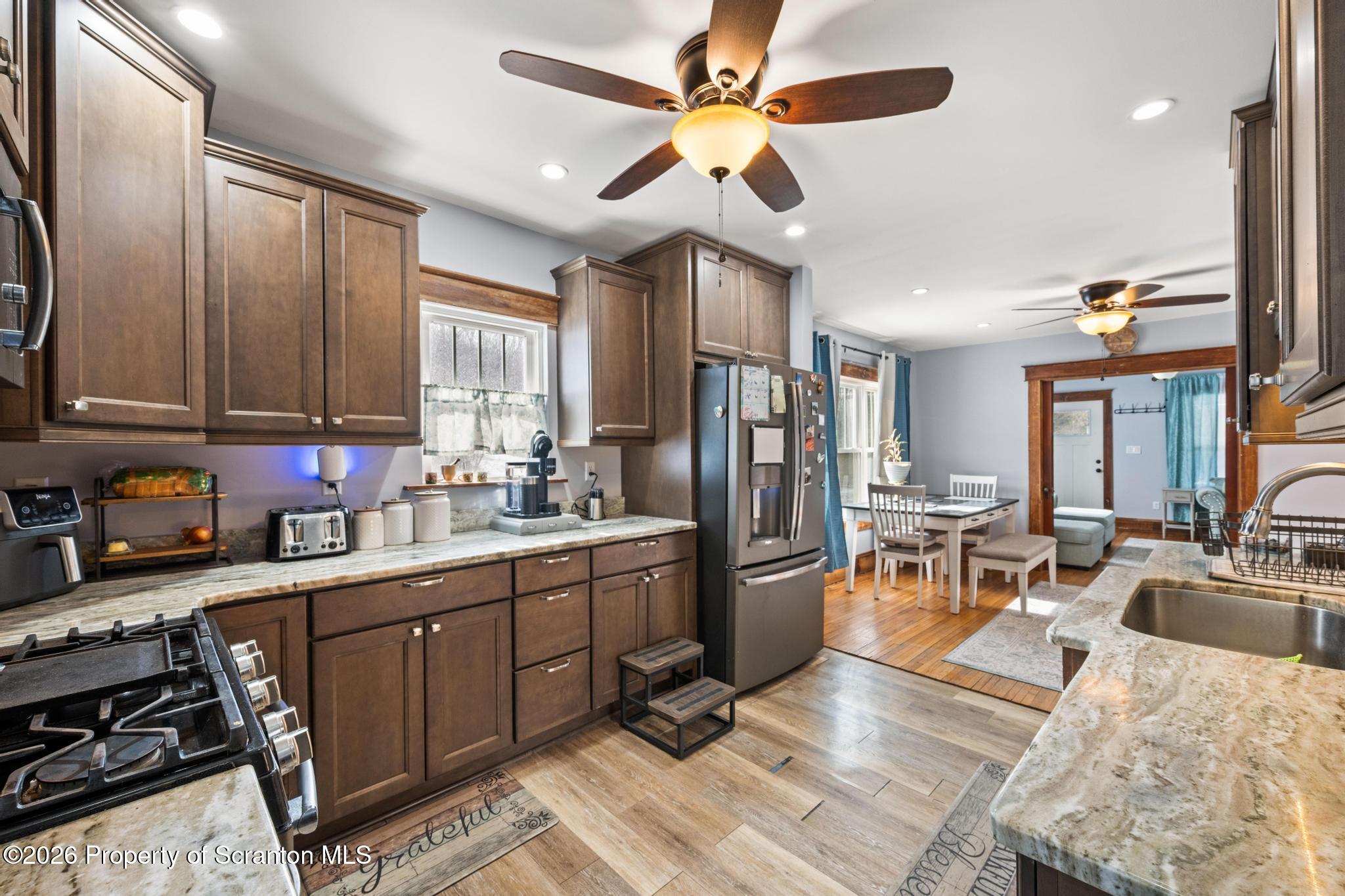 554 Gravity Hill Road Lake Ariel, PA 18436 - Photo 5 of 60 DSC_6673