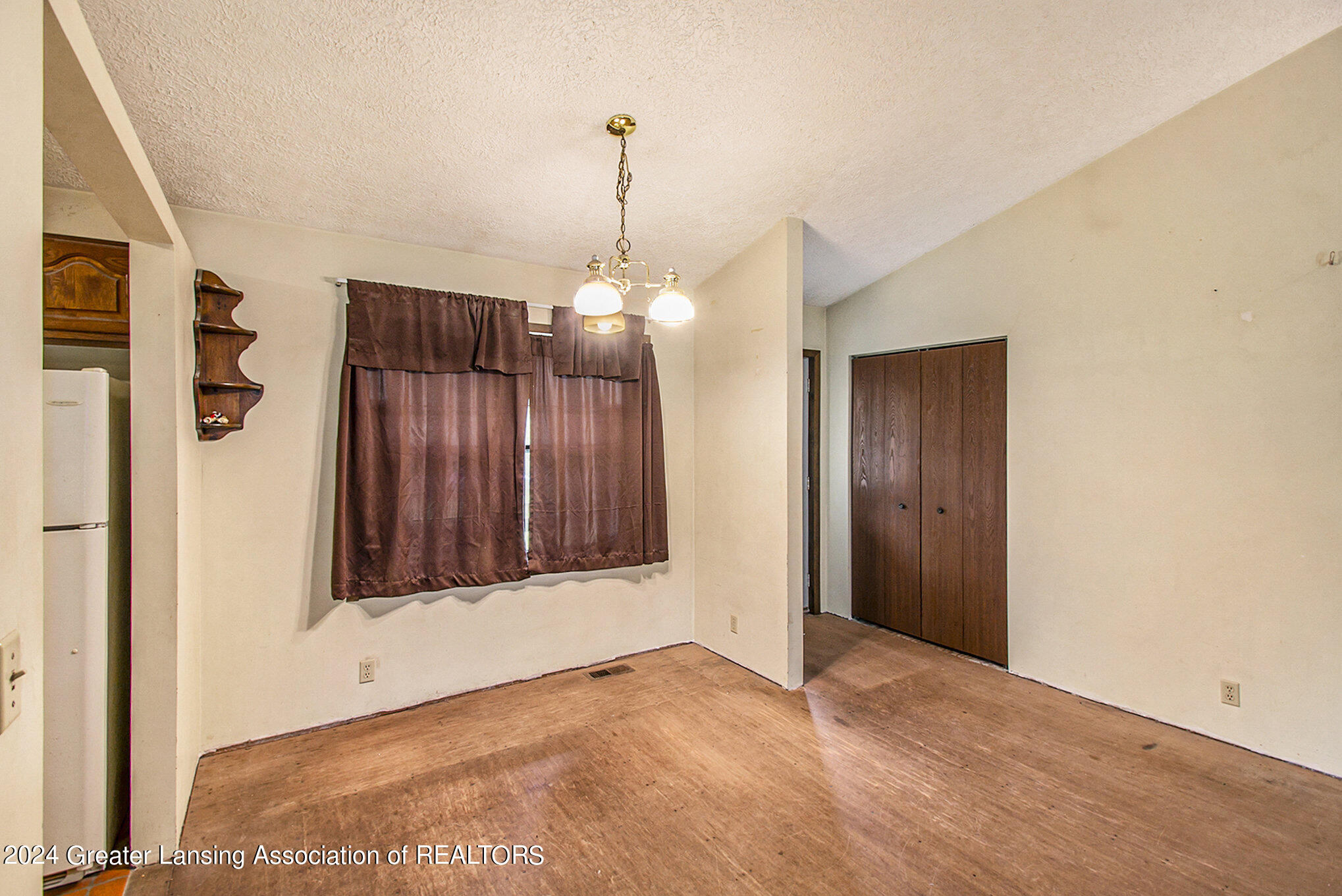 13620 Turner Road Dewitt, MI 48820 - Photo 6 of 31 006_ndp5968