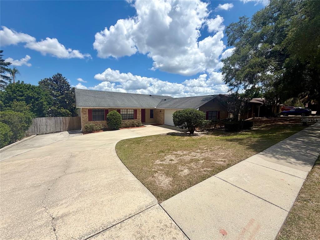 37 Hollow Branch Road Apopka, FL 32703 - Photo 3 of 28