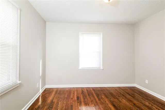 $1,505 | 1502 Northwest 1st Street, Lee's Summit, MO 64081