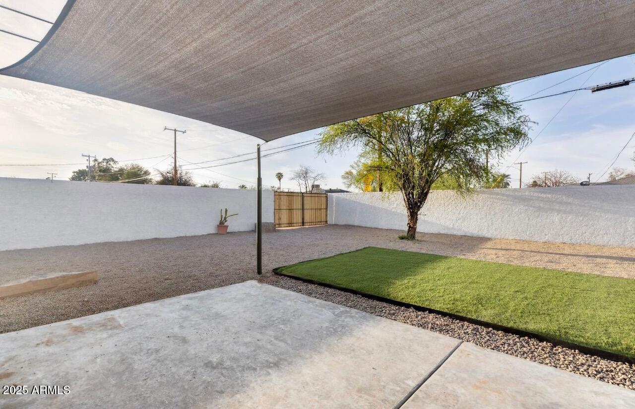2202 East Osborn Road Phoenix, AZ 85016 - Photo 39 of 45 IMG_4843