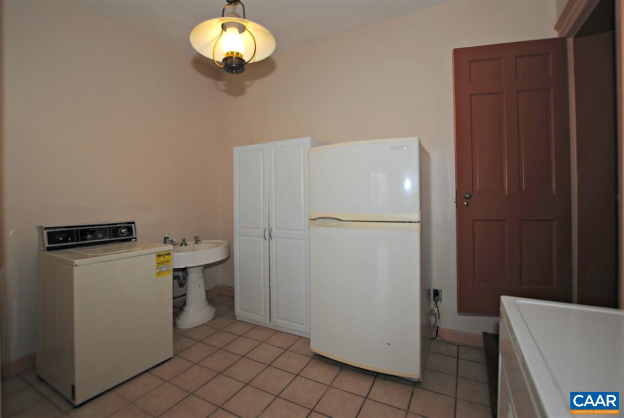 117 Middlebrook Road Staunton, VA 24401 - Photo 19 of 31 Gallery Image 19