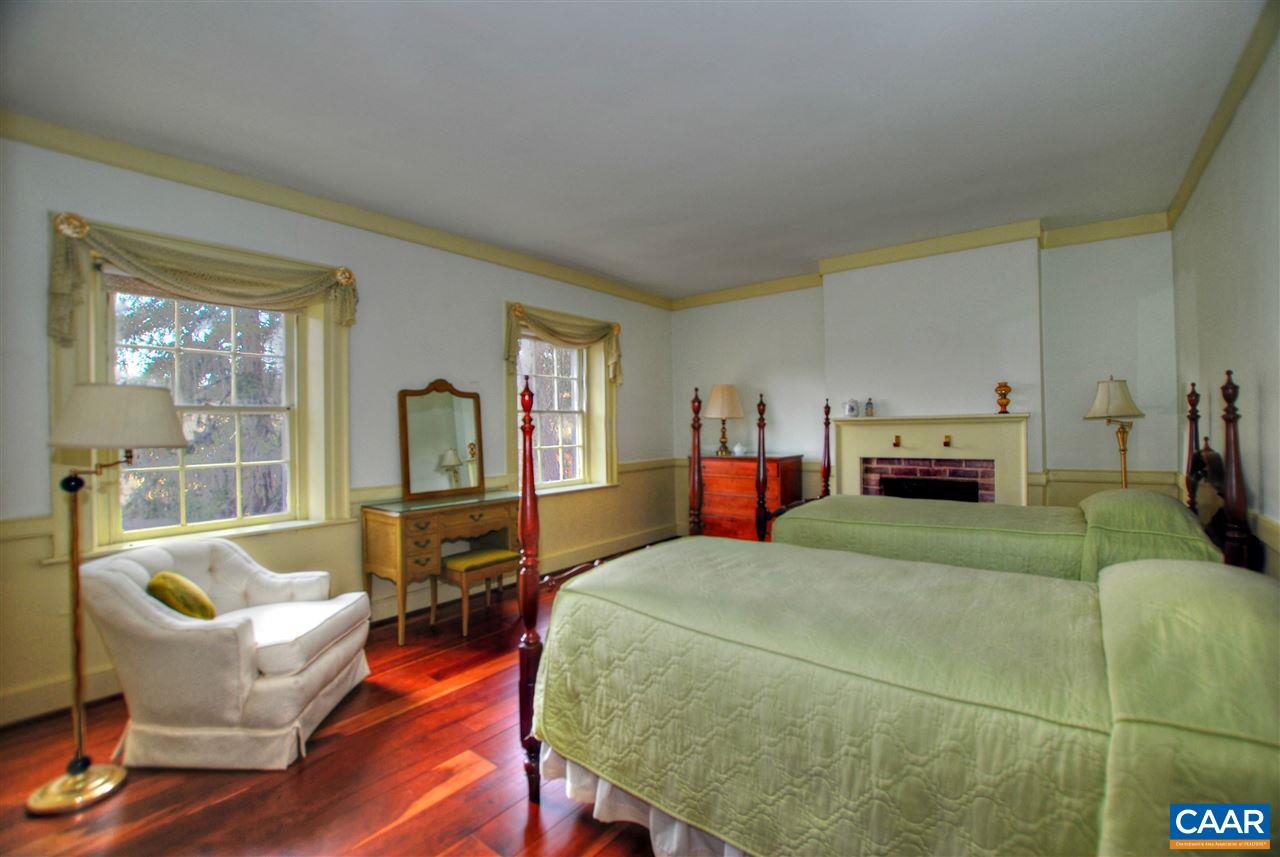 117 Middlebrook Road Staunton, VA 24401 - Photo 22 of 31 Gallery Image 22