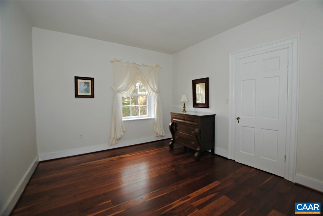 117 Middlebrook Road Staunton, VA 24401 - Photo 25 of 31 Gallery Image 25