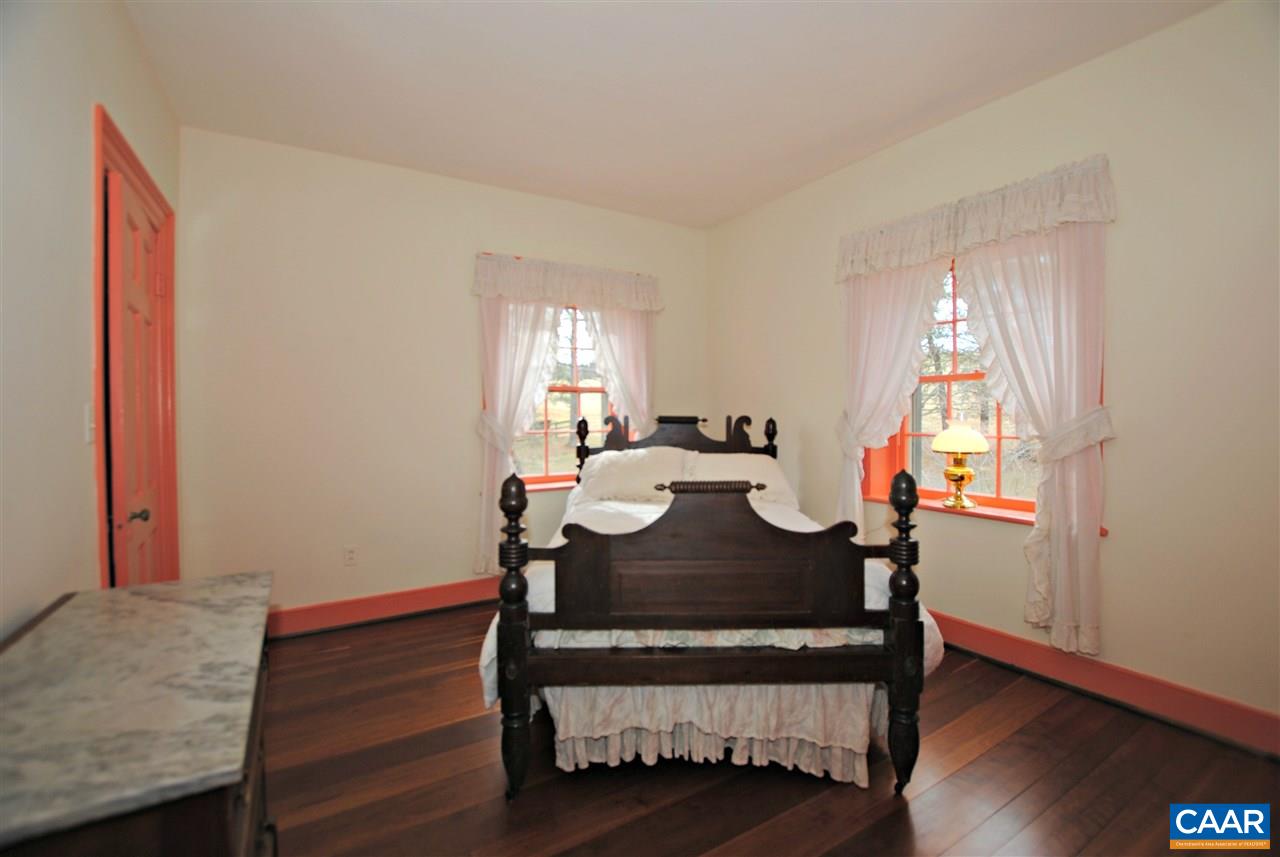 117 Middlebrook Road Staunton, VA 24401 - Photo 26 of 31 Gallery Image 26