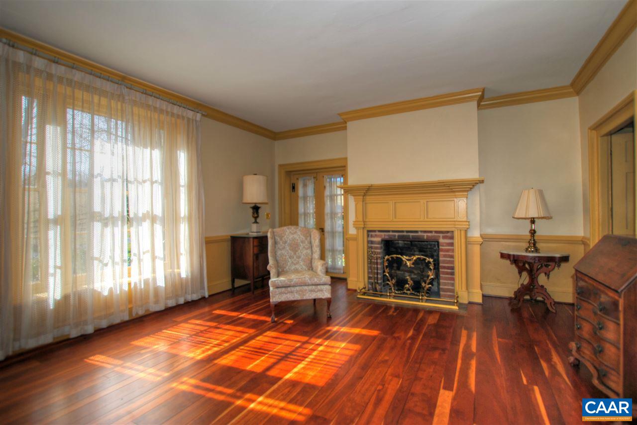 117 Middlebrook Road Staunton, VA 24401 - Photo 7 of 31 Gallery Image 7