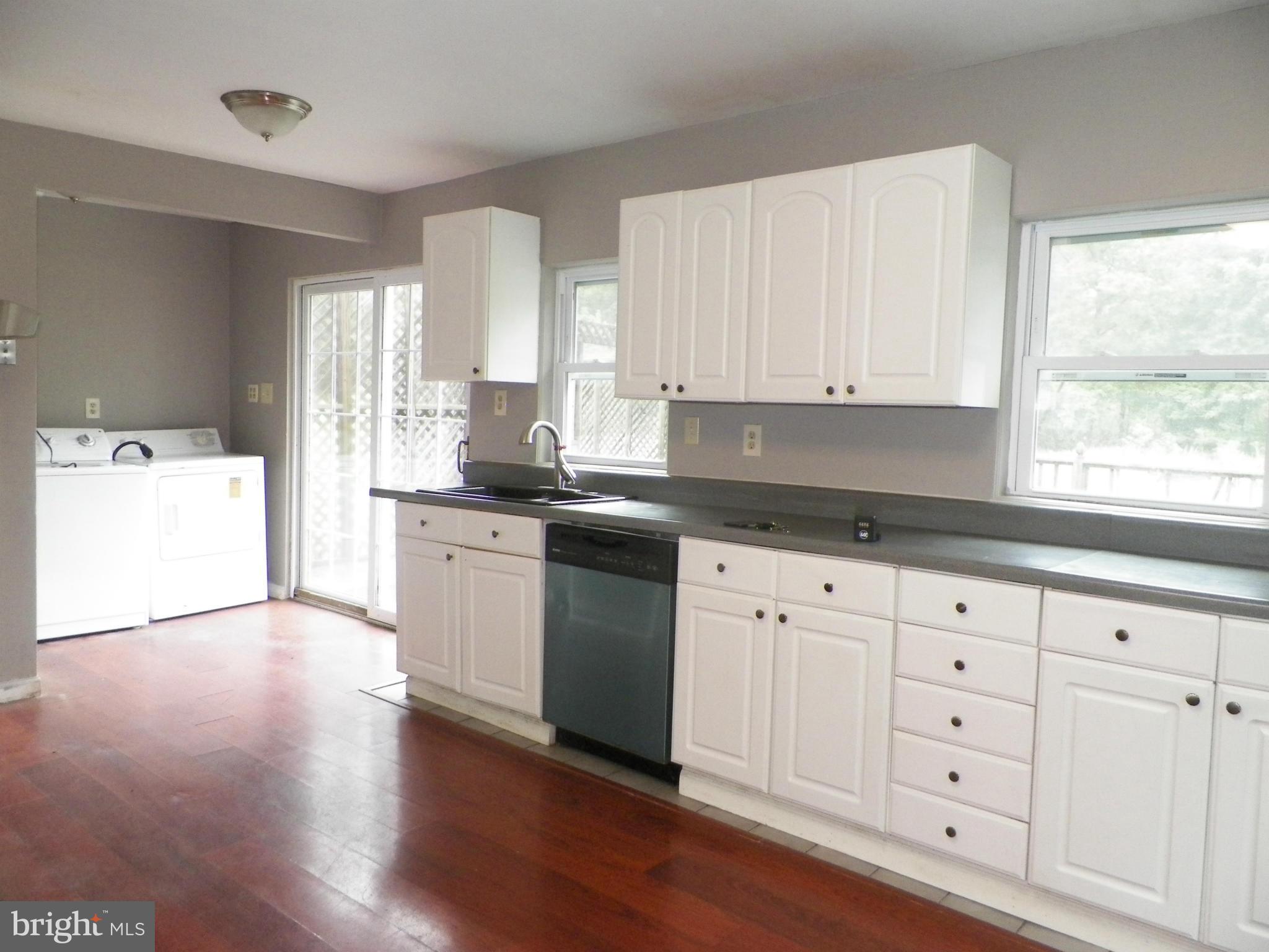 5750 Stuckey Road Indian Head, MD 20640 - Photo 14 of 25 Kitchen