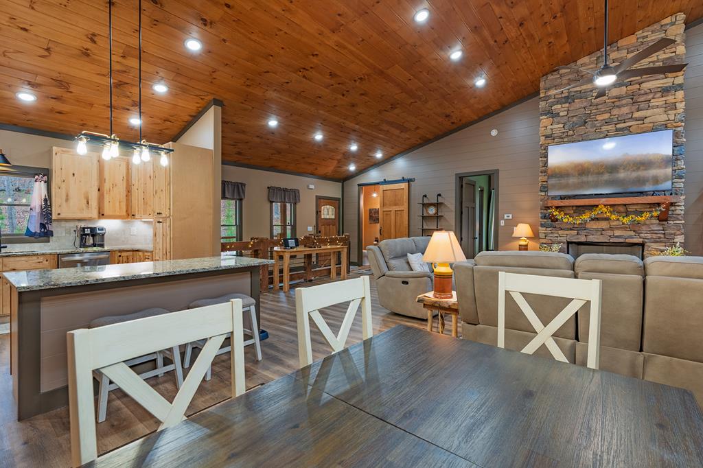 57 Modal Court Ellijay, GA 30540 - Photo 5 of 43 Gallery Image 5