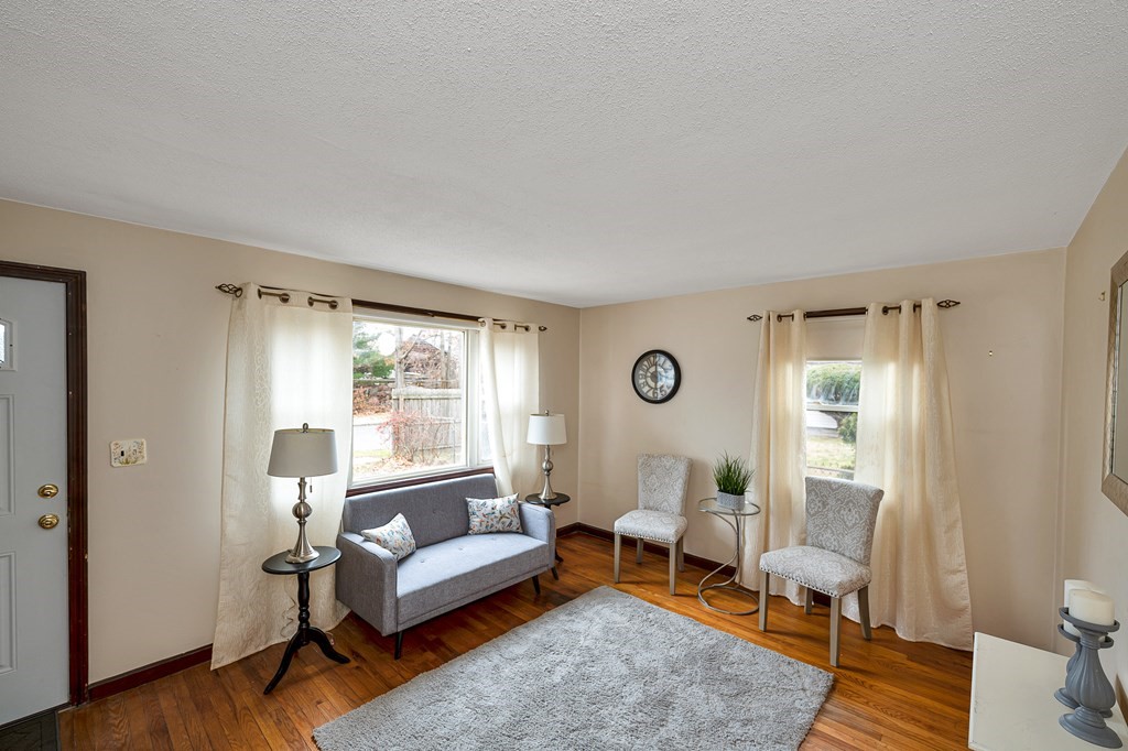 170 Paridon Street Springfield, MA 01118 - Photo 8 of 27
