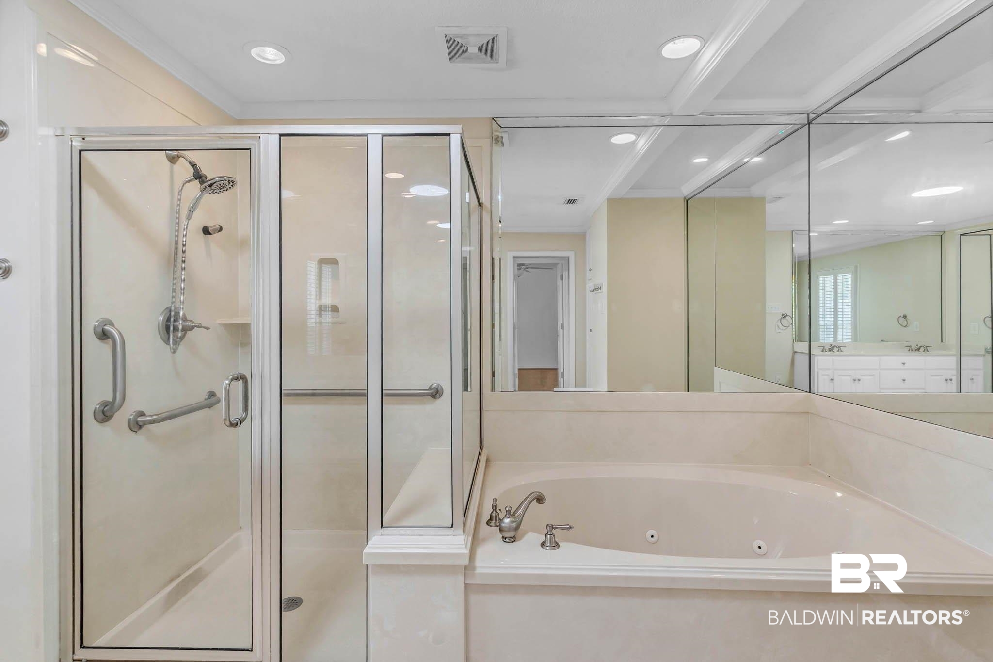309 West Brandy Run Road Mobile, AL 36608 - Photo 46 of 100 Full bathroom featuring a whirlpool tub, a shower stall, vanity, and recessed lighting