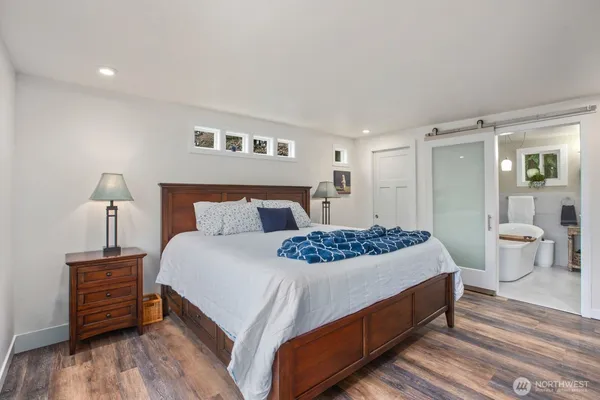 $924,500 | 14619 80th Street East, Puyallup, WA 98372