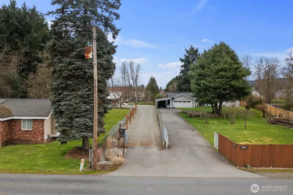 $924,500 | 14619 80th Street East, Puyallup, WA 98372