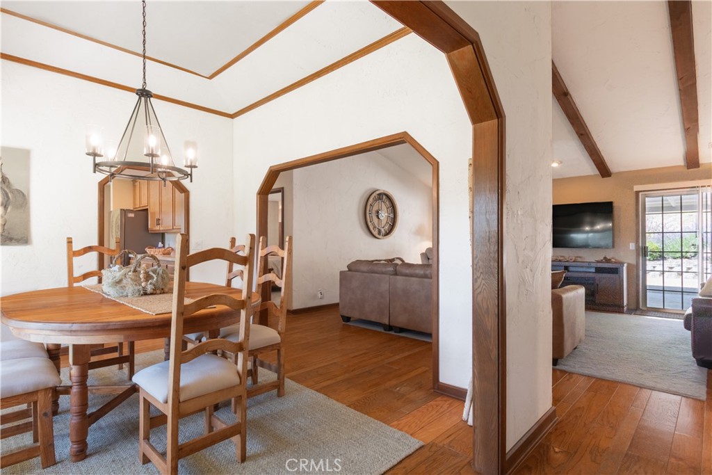 2085 Hanging Tree Lane Templeton, CA 93465 - Photo 7 of 33 Spacious rooms with beamed ceilings and wood trim