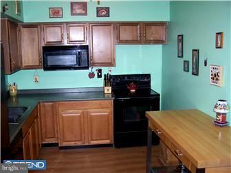 63 Markel Road Malvern, PA 19355 - Photo 5 of 12 Kitchen