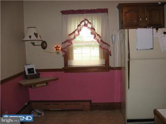 37 Quinton Alloway Road Quinton, NJ 08079 - Photo 3 of 12 Kitchen