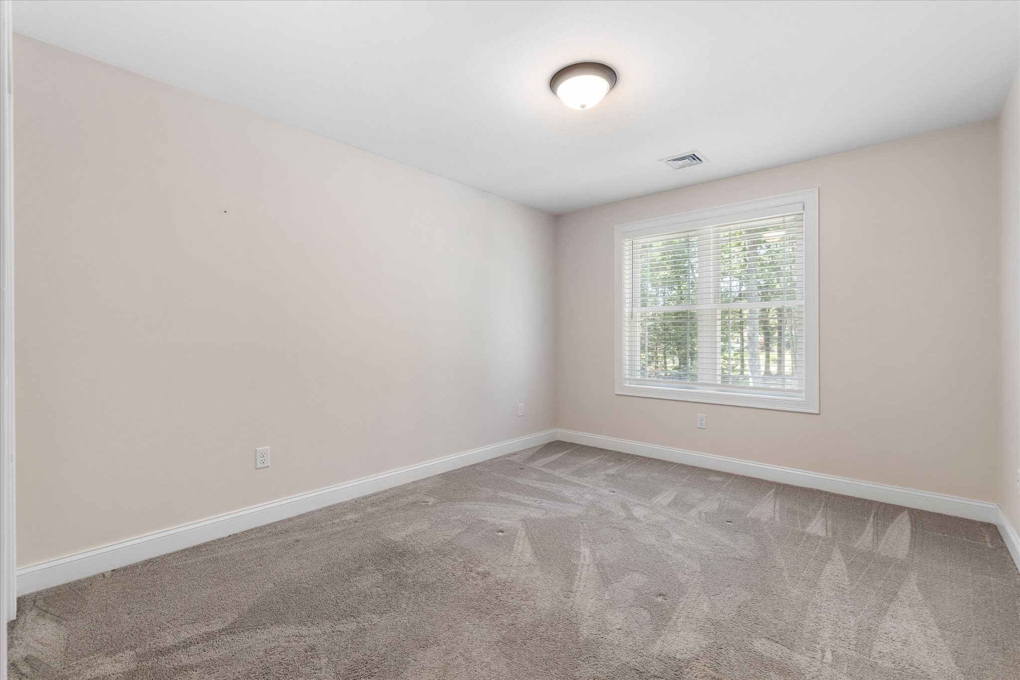228 Worcester Road, Unit B Westminster, MA 01473 - Photo 28 of 39 Gallery Image 28