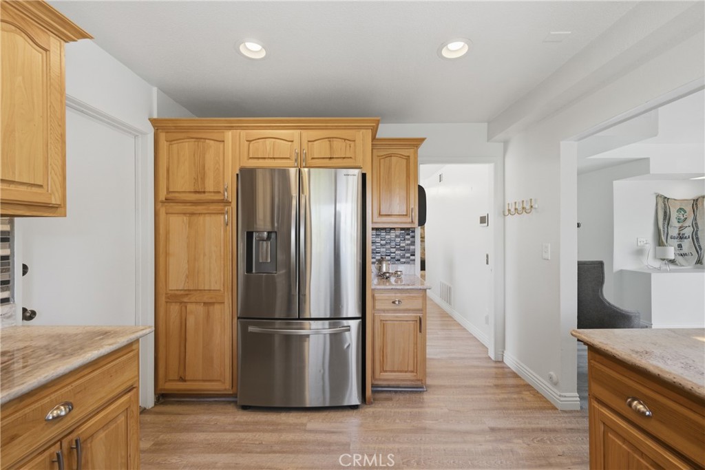 1453 Timberlane Drive Riverside, CA 92506 - Photo 13 of 49