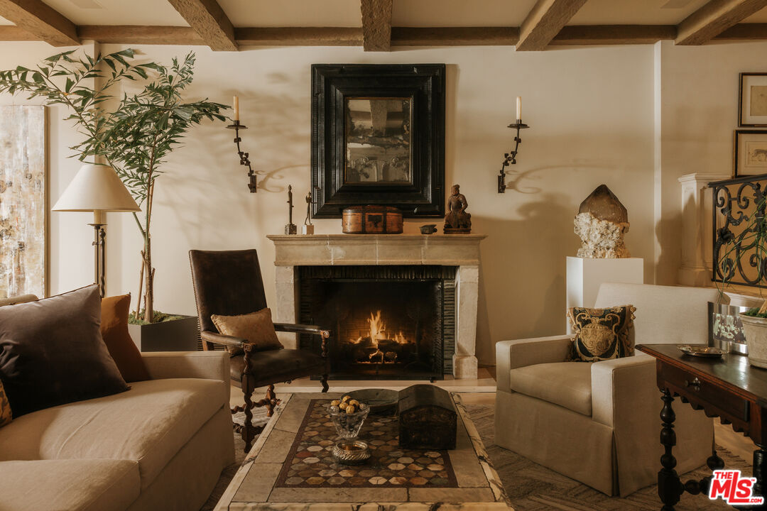 423 North Faring Road Los Angeles, CA 90077 - Photo 11 of 35