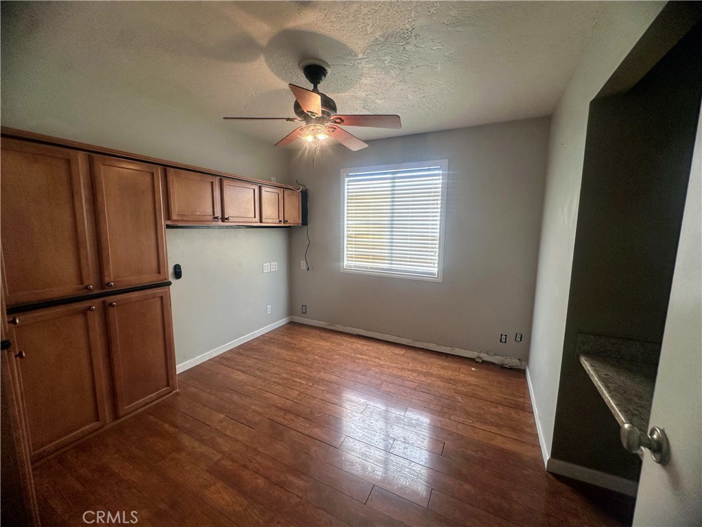 12716 Iroquois Road Apple Valley, CA 92308 - Photo 13 of 34