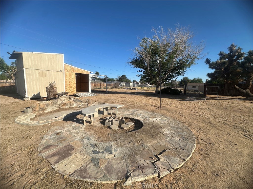 12716 Iroquois Road Apple Valley, CA 92308 - Photo 29 of 34