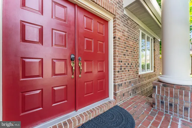 $1,135,000 | 13103 Anvil Place, Herndon, VA 20171