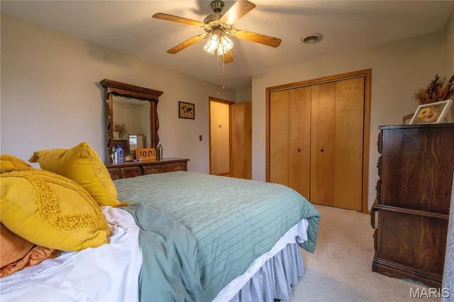 $249,900 | 700 Ely Street, Perry, MO 63462