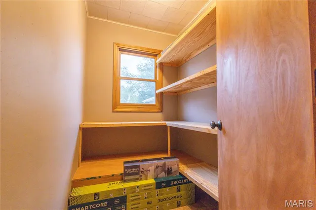 $249,900 | 700 Ely Street, Perry, MO 63462