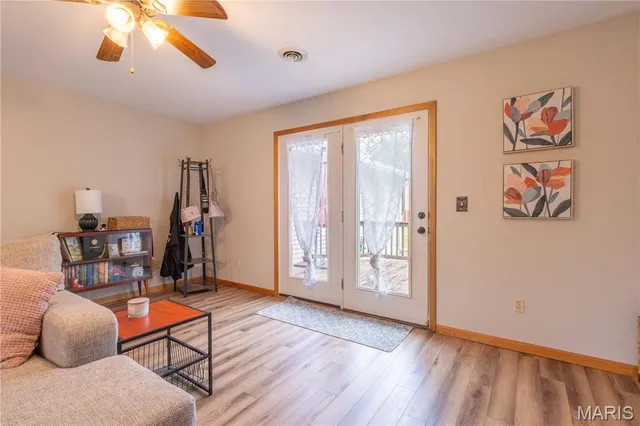 $249,900 | 700 Ely Street, Perry, MO 63462