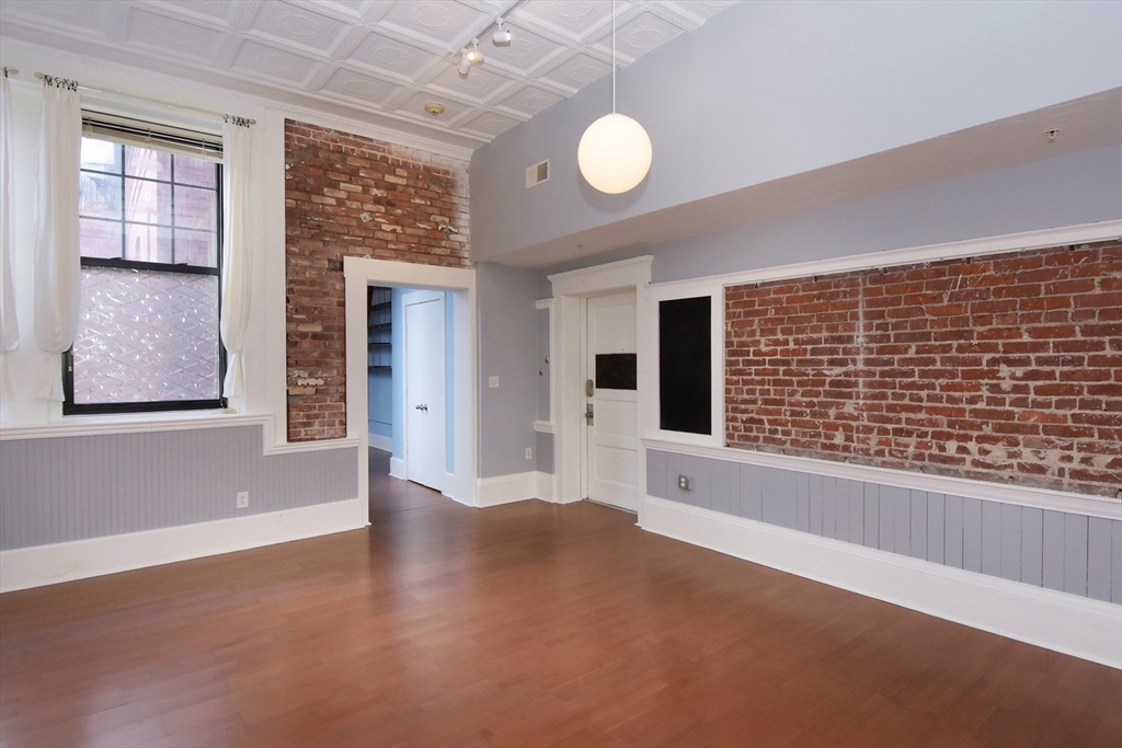 28 Adams Street, Unit 304 Worcester, MA 01604 - Photo 5 of 25