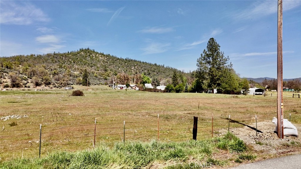 0 North Kidder Creek Road Fort Jones, CA 96032 - Photo 2 of 26 a view of lake