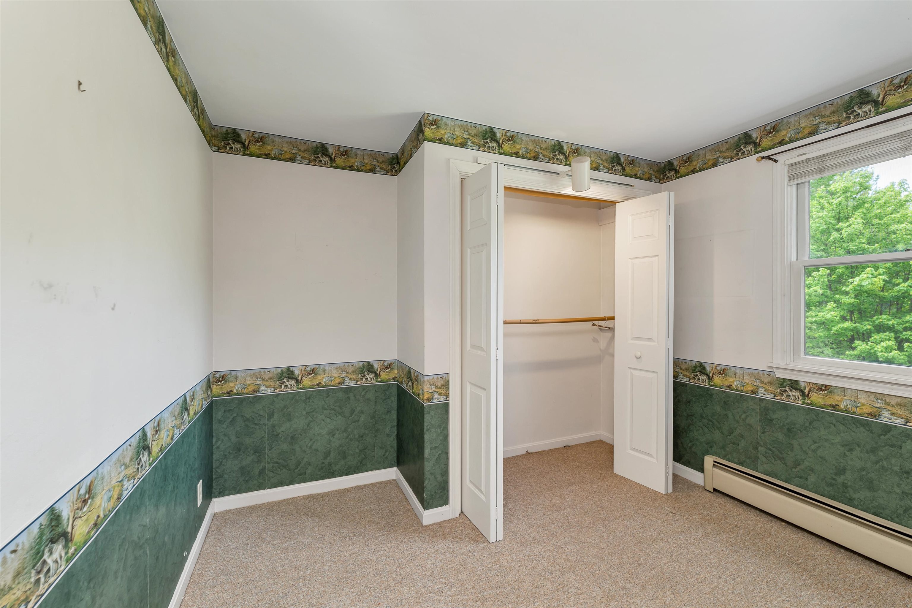 73 Jimtown Road Gorham, NH 03581 - Photo 15 of 56