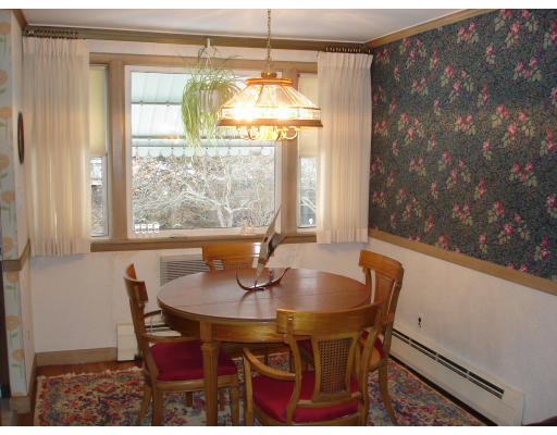 48 Burton Road Braintree, MA 02184 - Photo 8 of 24 Gallery Image 8
