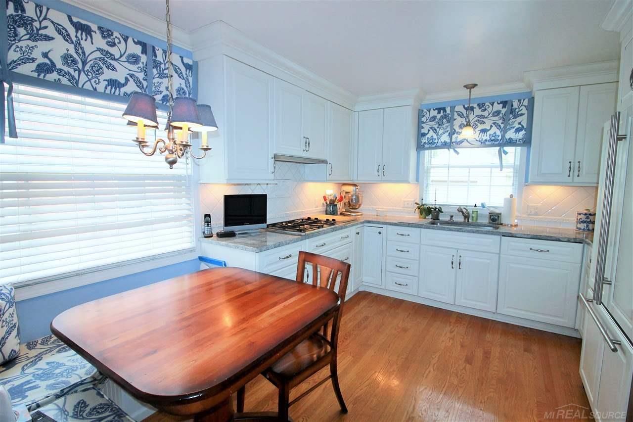 307 McMillan Road Grosse Pointe, MI 48236 - Photo 15 of 48 50010881-14.JPG