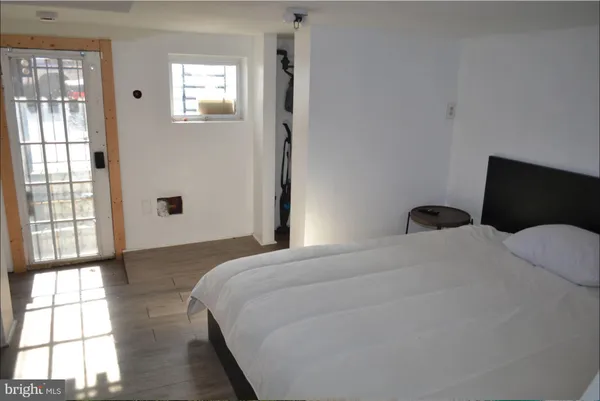 $2,500 | 1226 West Cross Street, Baltimore, MD 21230