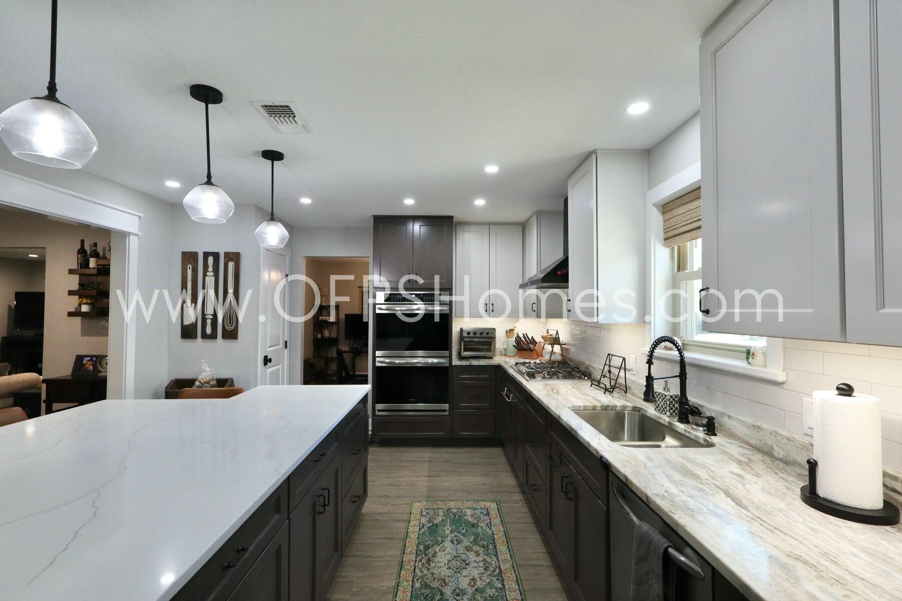 724 Overbrook Drive Fort Walton Beach, FL 32547 - Photo 13 of 47 a kitchen with lots of counter top space
