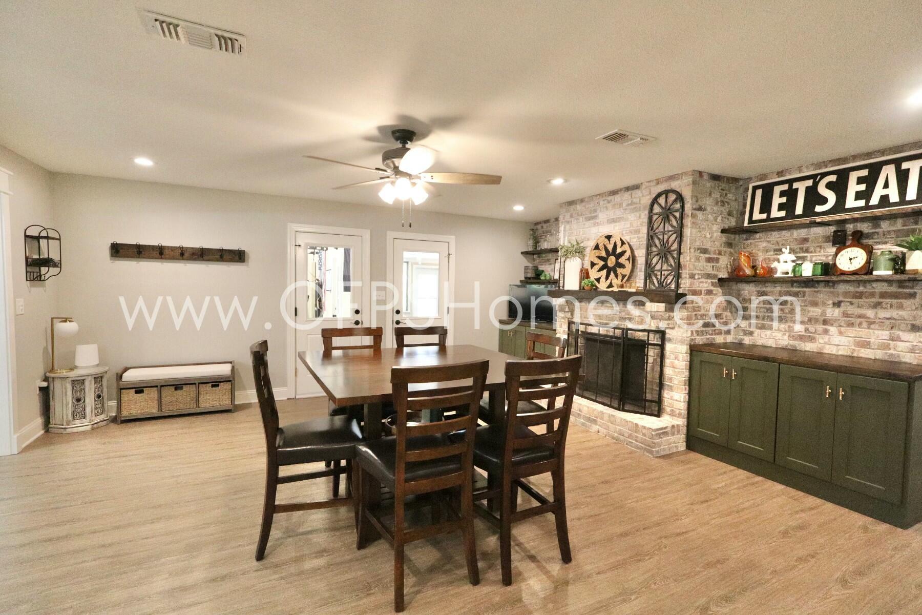 724 Overbrook Drive Fort Walton Beach, FL 32547 - Photo 21 of 47 a view of a dining room kitchen and a window