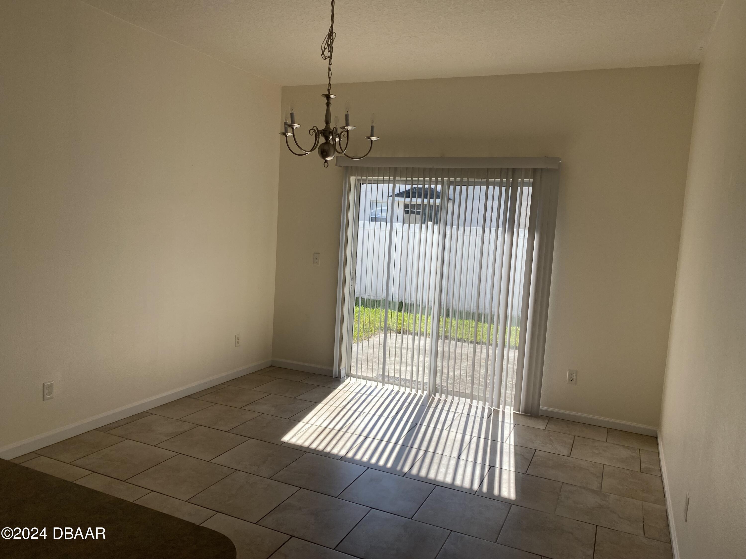 1936 Cove Point Road Port Orange, FL 32128 - Photo 5 of 19 DINING AREA
