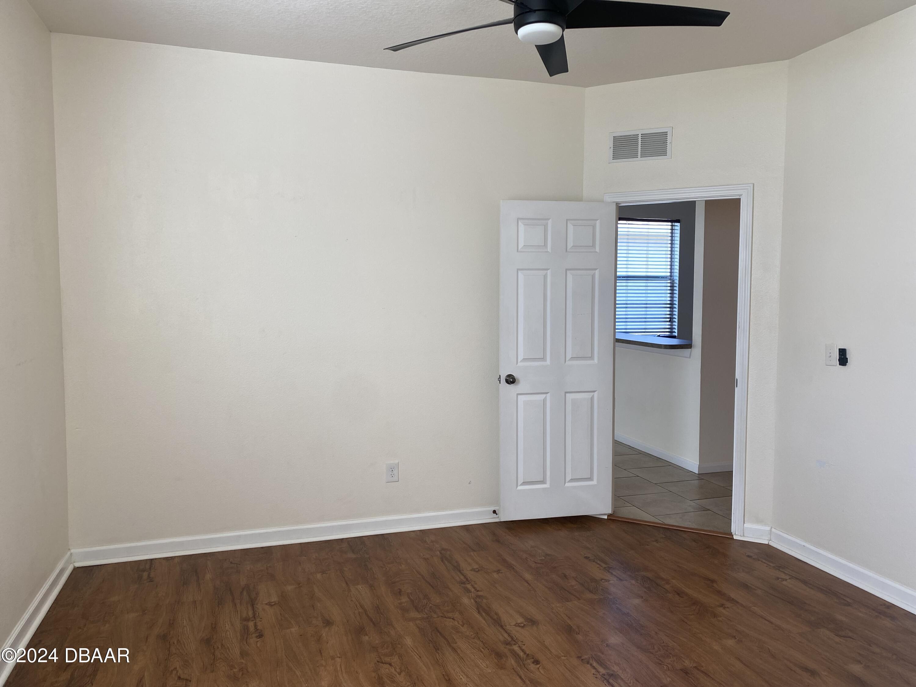 1936 Cove Point Road Port Orange, FL 32128 - Photo 9 of 19 MASTER BDROM