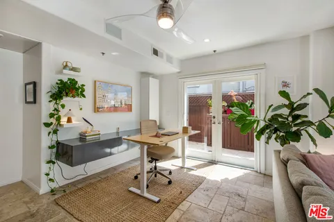 $1,195,000 | 11838 Kiowa Avenue, Unit 101, Los Angeles, CA 90049