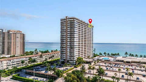 $675,000 | 1950 South Ocean Drive, Unit PHN, Hallandale Beach, FL 33009