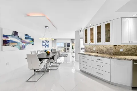 $675,000 | 1950 South Ocean Drive, Unit PHN, Hallandale Beach, FL 33009