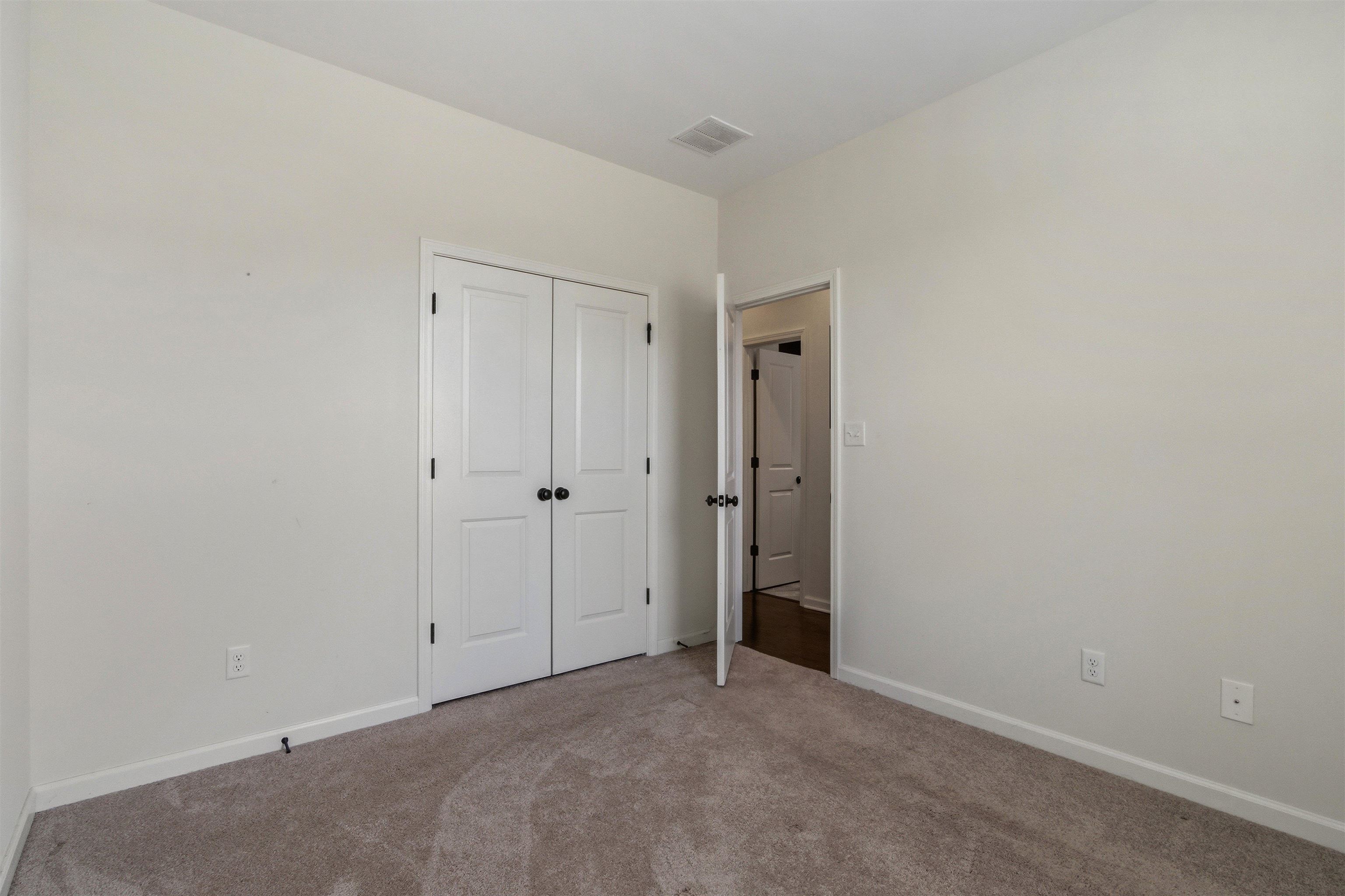 4996 Granite Creek Road Memphis, TN 38125 - Photo 20 of 37 a view of an empty room