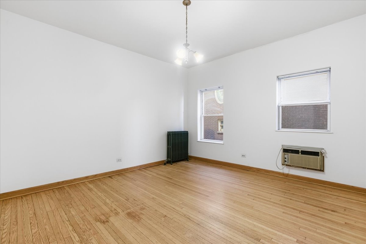 4518 North Sheridan Road, Unit 2C Chicago, IL 60640 - Photo 2 of 8